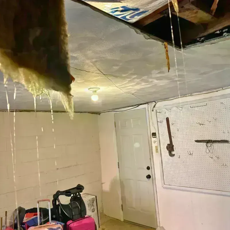 Before and after water damage restoration in East Hazel Crest, IL